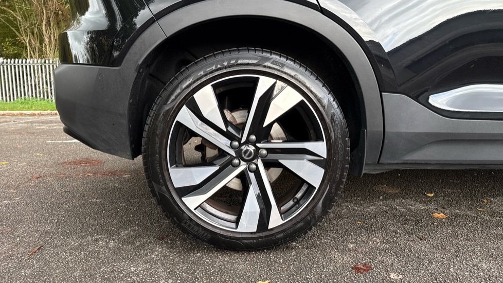 Used Volvo XC40 2024 for sale - 76847075: Photo 19