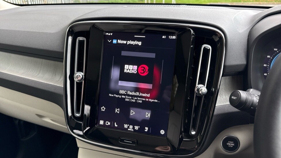 Used Volvo XC40 2024 for sale - 76847075: Photo 35