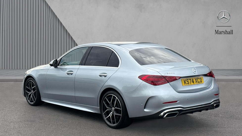 Used Mercedes-Benz C-Class 2024 for sale - 76124266: Photo 2