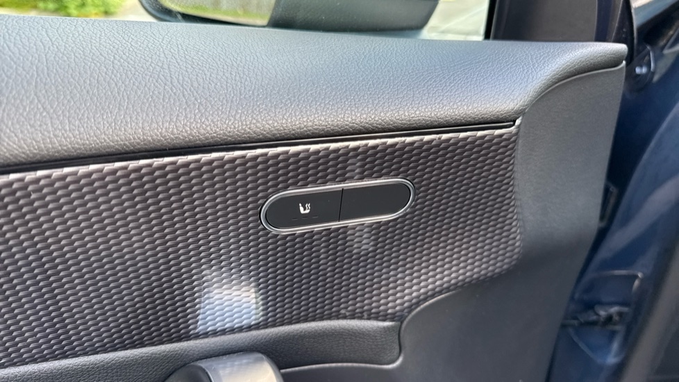 Used Mercedes-Benz A-Class 2021 for sale - 76074433: Photo 42