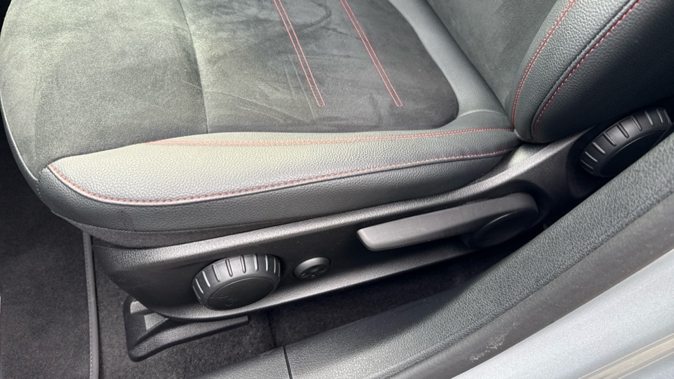Used Mercedes-Benz A-Class 2024 for sale - 76074497: Photo 39
