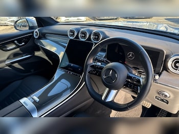 Used Mercedes-Benz GLC 2024 for sale - 76635709: Photo