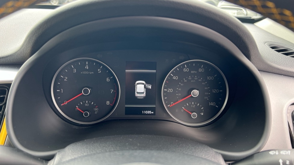 Used Kia Stonic 2023 for sale - 76556979: Photo 13