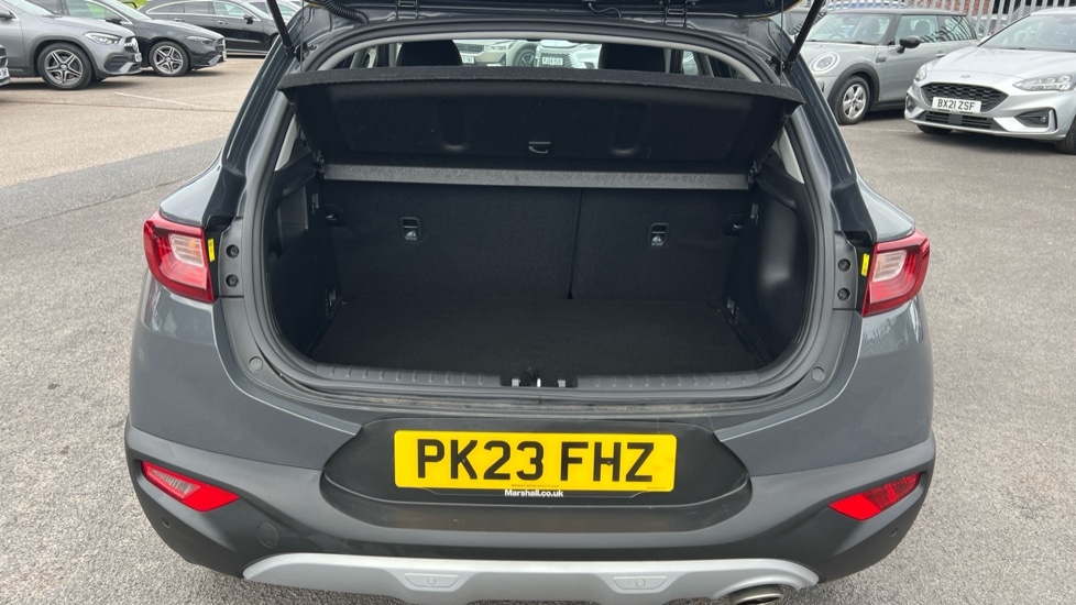 Used Kia Stonic 2023 for sale - 76556979: Photo 15