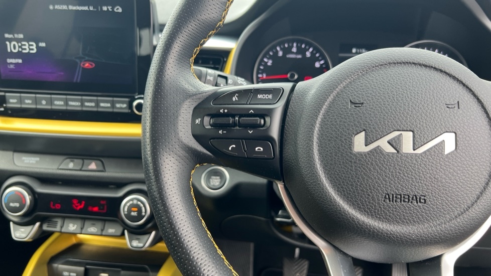 Used Kia Stonic 2023 for sale - 76556979: Photo 40