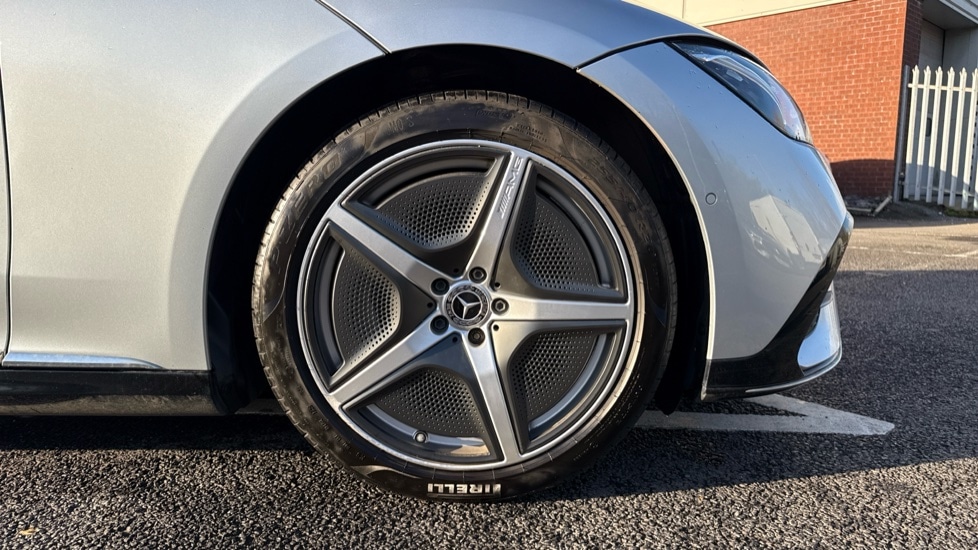 Used Mercedes-Benz EQA 2022 for sale - 77099115: Photo 5