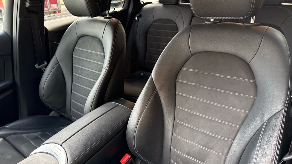 Used Mercedes-Benz GLC 2020 for sale - 76251725: Photo 14