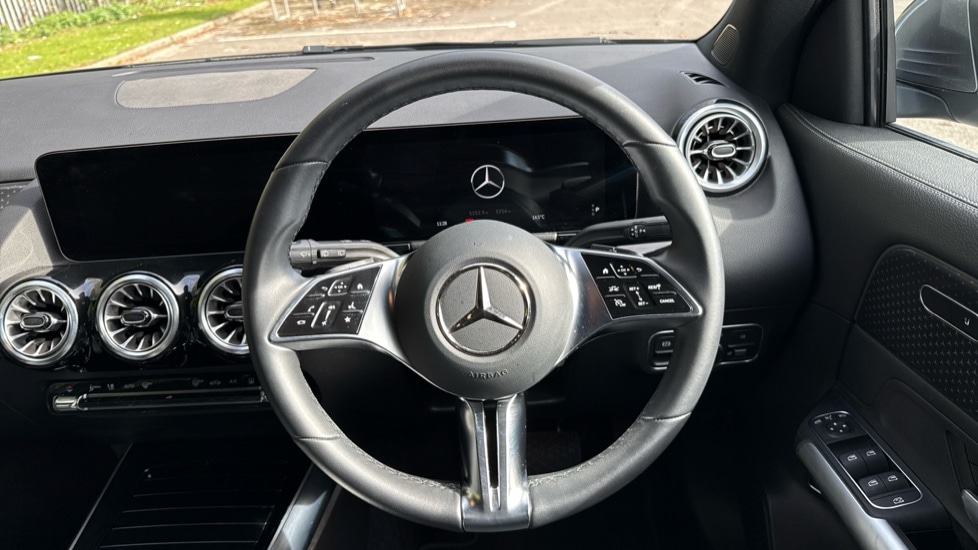 Used Mercedes-Benz EQA 2024 for sale - 75959643: Photo 12