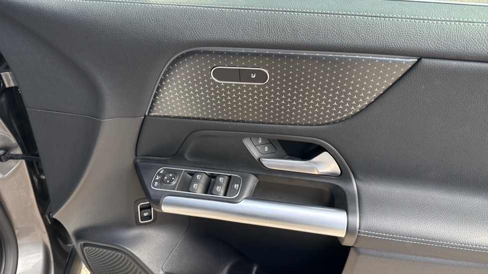 Used Mercedes-Benz EQA 2024 for sale - 75959643: Photo 37