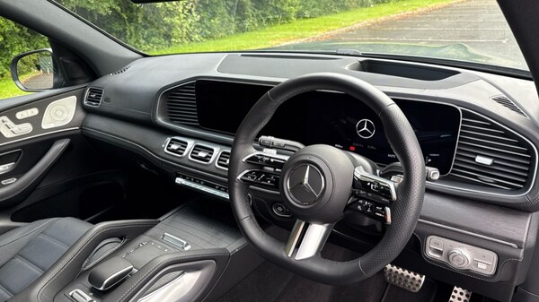 Used Mercedes-Benz GLS 2024 for sale - 75472383: Photo 3