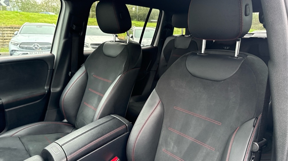 Used Mercedes-Benz GLB 2021 for sale - 76145951: Photo 14