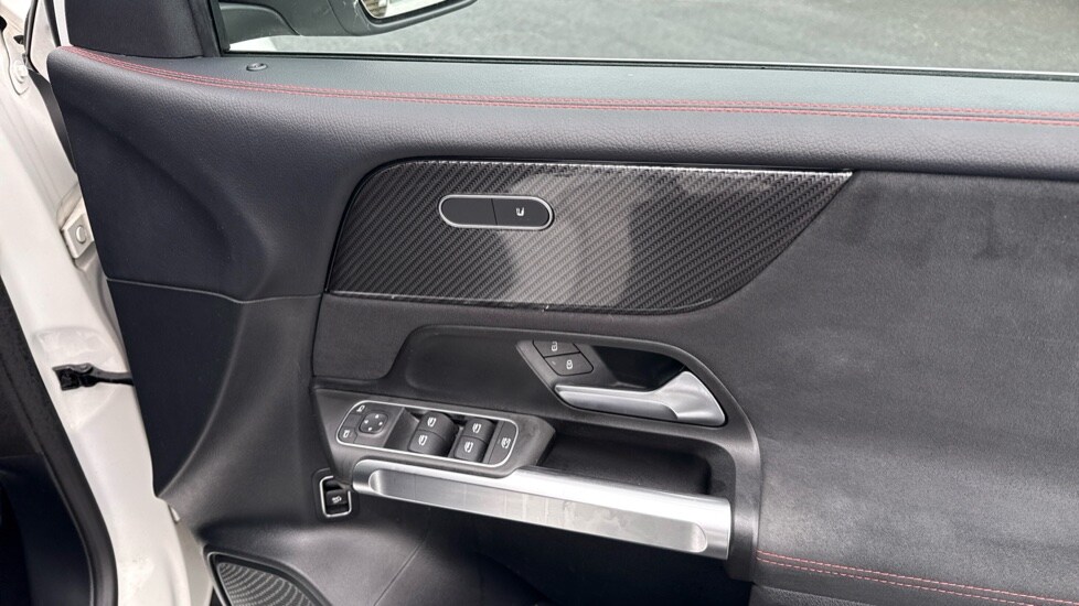 Used Mercedes-Benz GLB 2021 for sale - 76145951: Photo 37