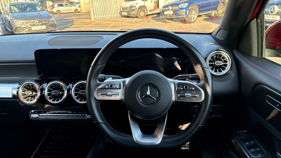 Used Mercedes-Benz GLB 2022 for sale - 76575107: Photo 12