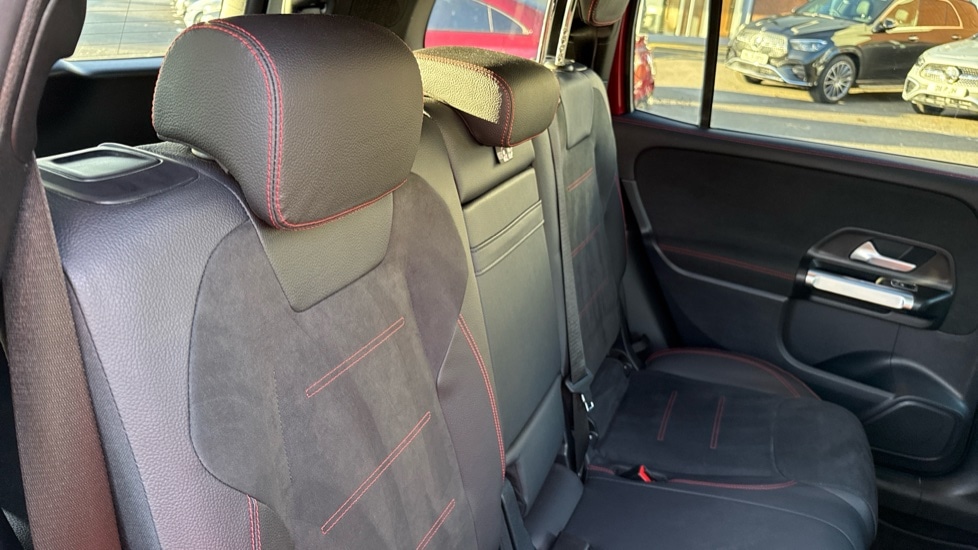 Used Mercedes-Benz GLB 2022 for sale - 76575107: Photo 15