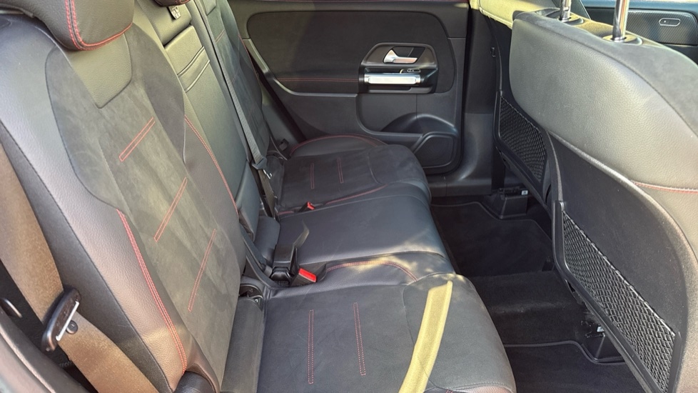 Used Mercedes-Benz GLB 2022 for sale - 76575107: Photo 24