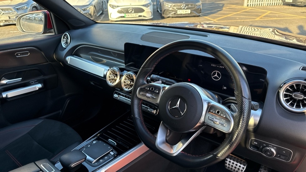 Used Mercedes-Benz GLB 2022 for sale - 76575107: Photo 3