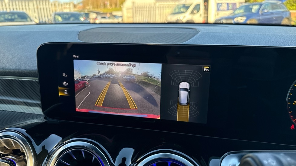 Used Mercedes-Benz GLB 2022 for sale - 76575107: Photo 40