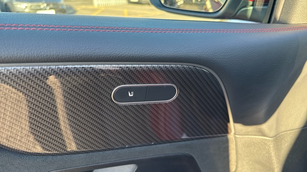 Used Mercedes-Benz GLB 2022 for sale - 76575107: Photo 42