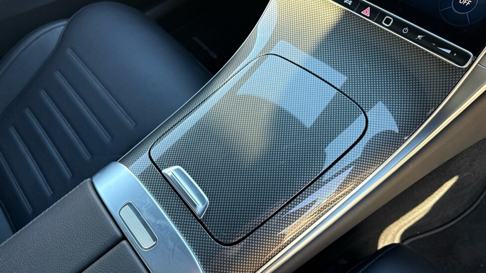 Used Mercedes-Benz GLC 2024 for sale - 76575281: Photo 35