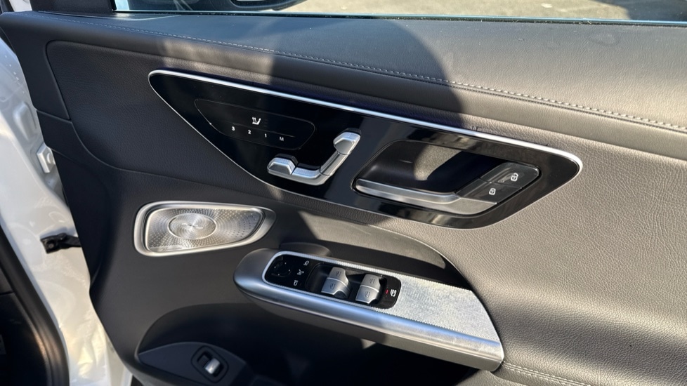 Used Mercedes-Benz GLC 2024 for sale - 76575281: Photo 37