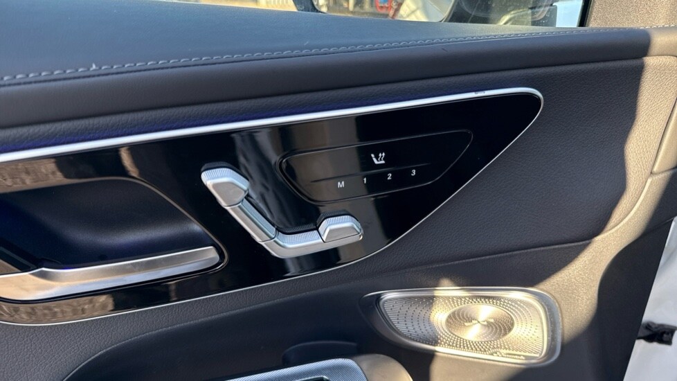 Used Mercedes-Benz GLC 2024 for sale - 76575281: Photo 42