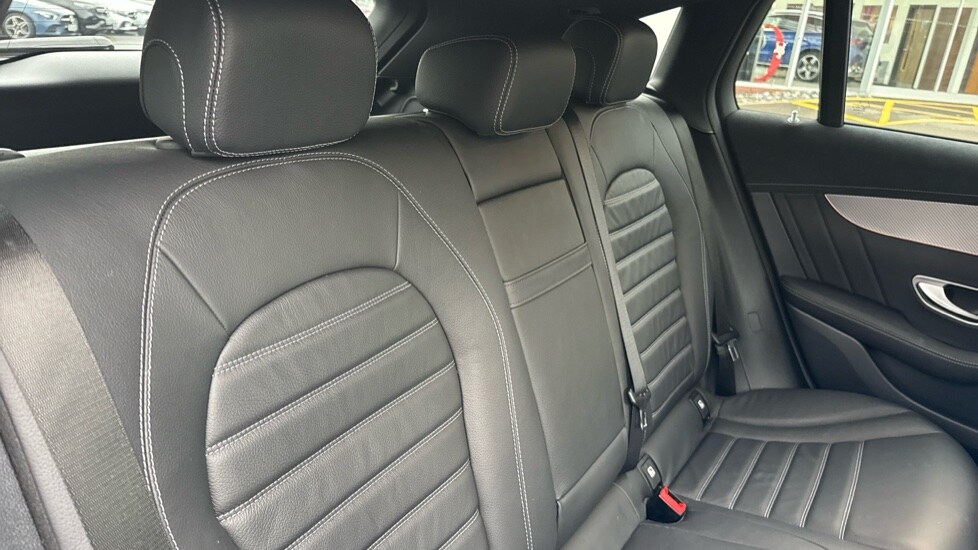 Used Mercedes-Benz EQC 2023 for sale - 76458778: Photo 15