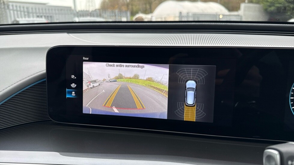 Used Mercedes-Benz EQC 2023 for sale - 76458778: Photo 40