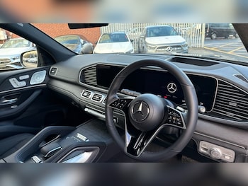 Used Mercedes-Benz GLE 2025 for sale - 76738252: Photo