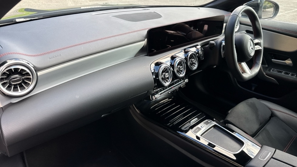 Used Mercedes-Benz CLA 2024 for sale - 75959639: Photo 11