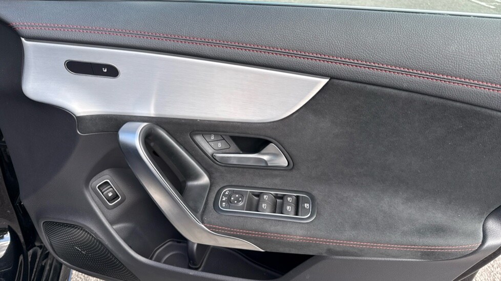 Used Mercedes-Benz CLA 2024 for sale - 75959639: Photo 37