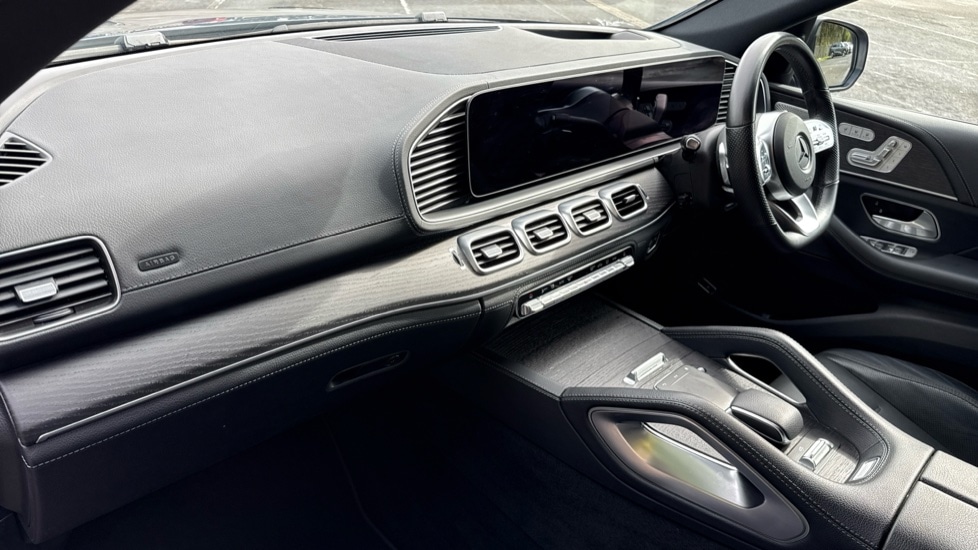 Used Mercedes-Benz GLE 2021 for sale - 75972575: Photo 11