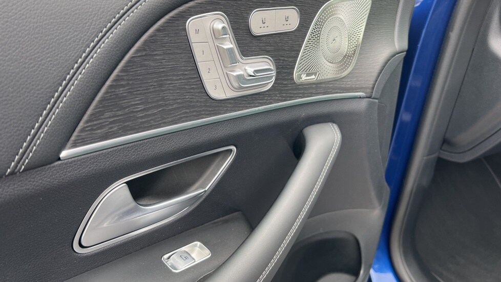 Used Mercedes-Benz GLE 2021 for sale - 75972575: Photo 46