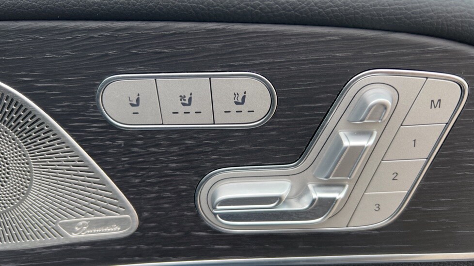 Used Mercedes-Benz GLE 2021 for sale - 75972575: Photo 57