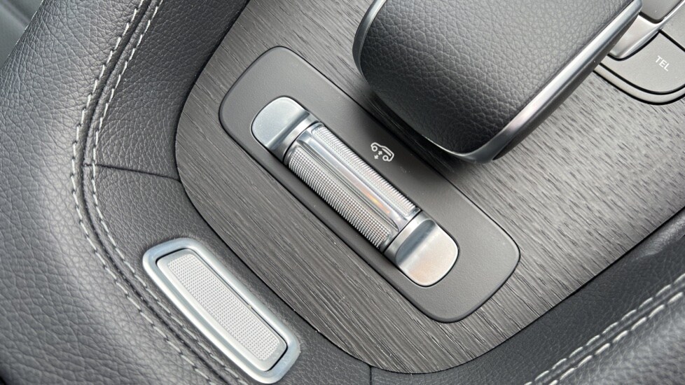 Used Mercedes-Benz GLE 2021 for sale - 75972575: Photo 72