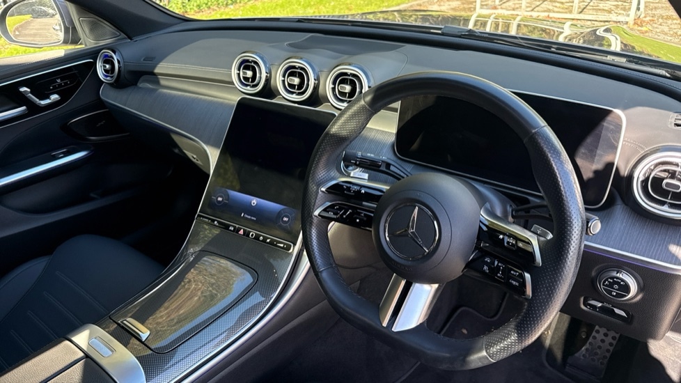 Used Mercedes-Benz C-Class 2024 for sale - 76018198: Photo 3