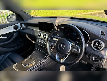 Used Mercedes-Benz GLC 2021 for sale - 76575043: Photo