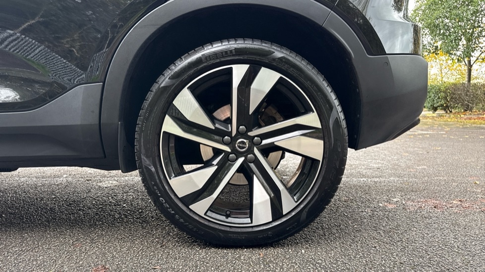 Used Volvo XC40 2024 for sale - 76350871: Photo 18