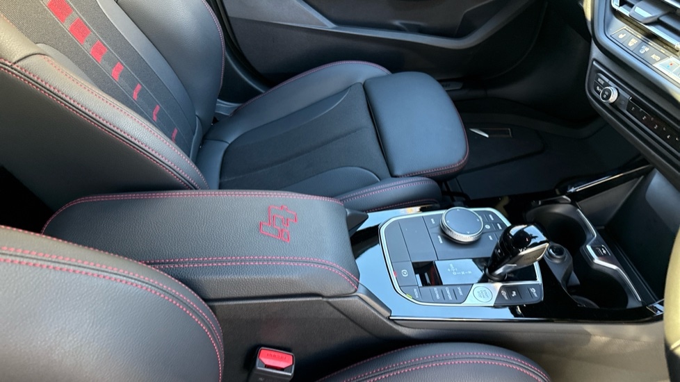 Used BMW 1 Series 2024 for sale - 76580216: Photo 28