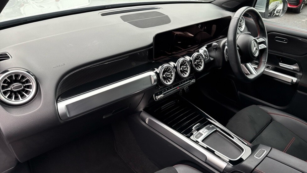 Used Mercedes-Benz GLB 2024 for sale - 76458867: Photo 11