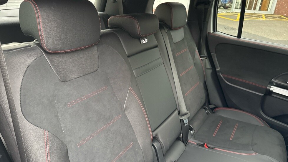 Used Mercedes-Benz GLB 2024 for sale - 76458867: Photo 15