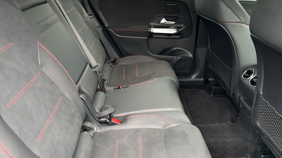 Used Mercedes-Benz GLB 2024 for sale - 76458867: Photo 24