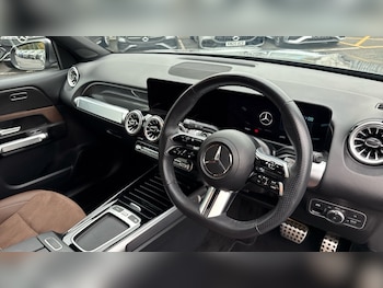 Used Mercedes-Benz GLB 2024 for sale - 76458822: Photo