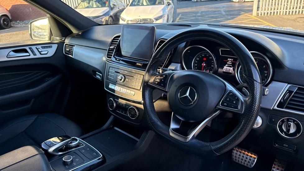 Used Mercedes-Benz GLE 2018 for sale - 76854710: Photo 3