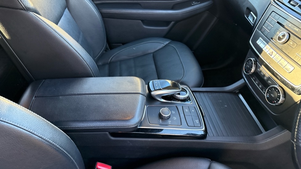 Used Mercedes-Benz GLE 2018 for sale - 76854710: Photo 34