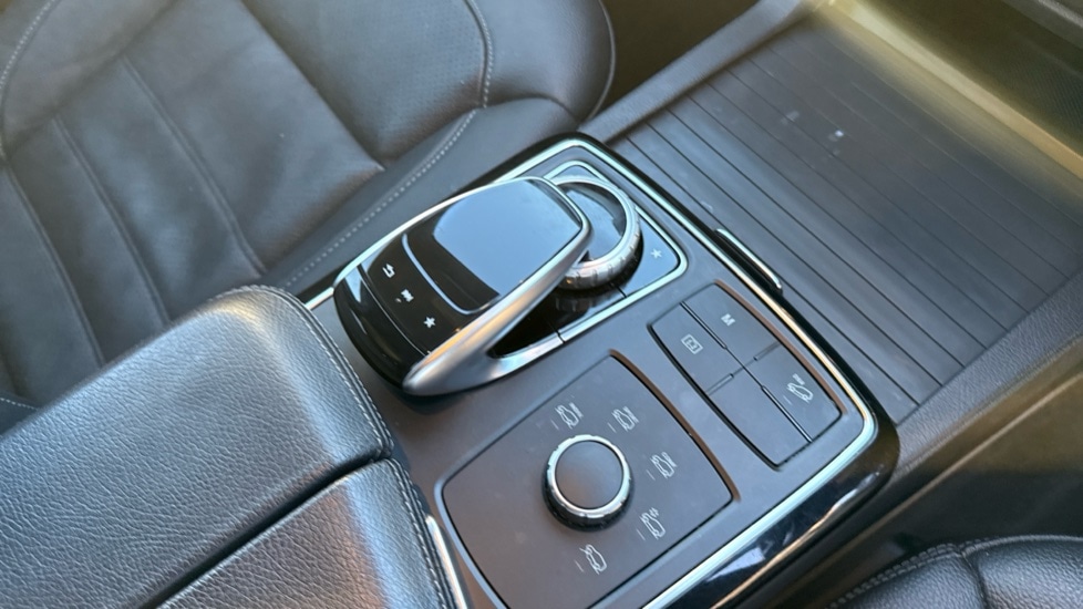 Used Mercedes-Benz GLE 2018 for sale - 76854710: Photo 35