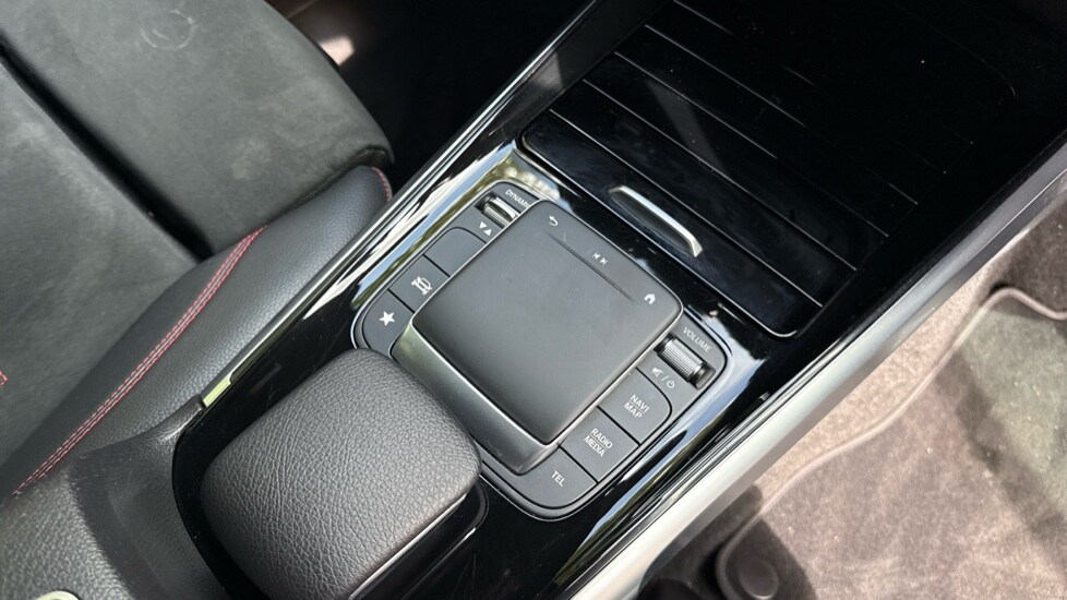 Used Mercedes-Benz GLB 2021 for sale - 76161429: Photo 35