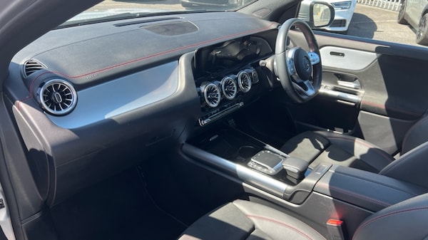 Used Mercedes-Benz EQA 2021 for sale - 76272874: Photo 11