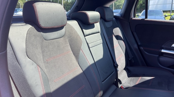 Used Mercedes-Benz EQA 2021 for sale - 76272874: Photo 15