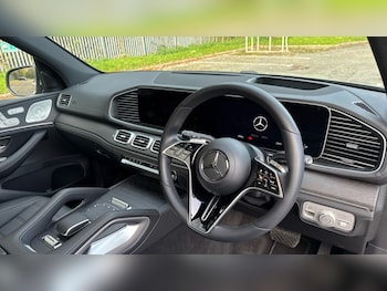 Used Mercedes-Benz GLE 2025 for sale - 76458974: Photo