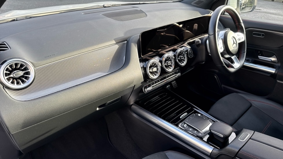 Used Mercedes-Benz GLA 2022 for sale - 76861816: Photo 11